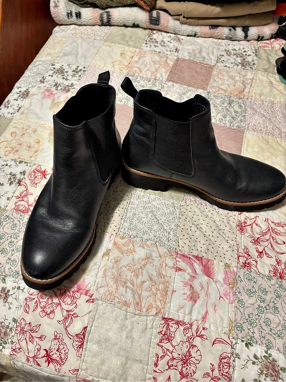 Women’s Hush Puppies Black Chelsea Ankle Boots US 9.5